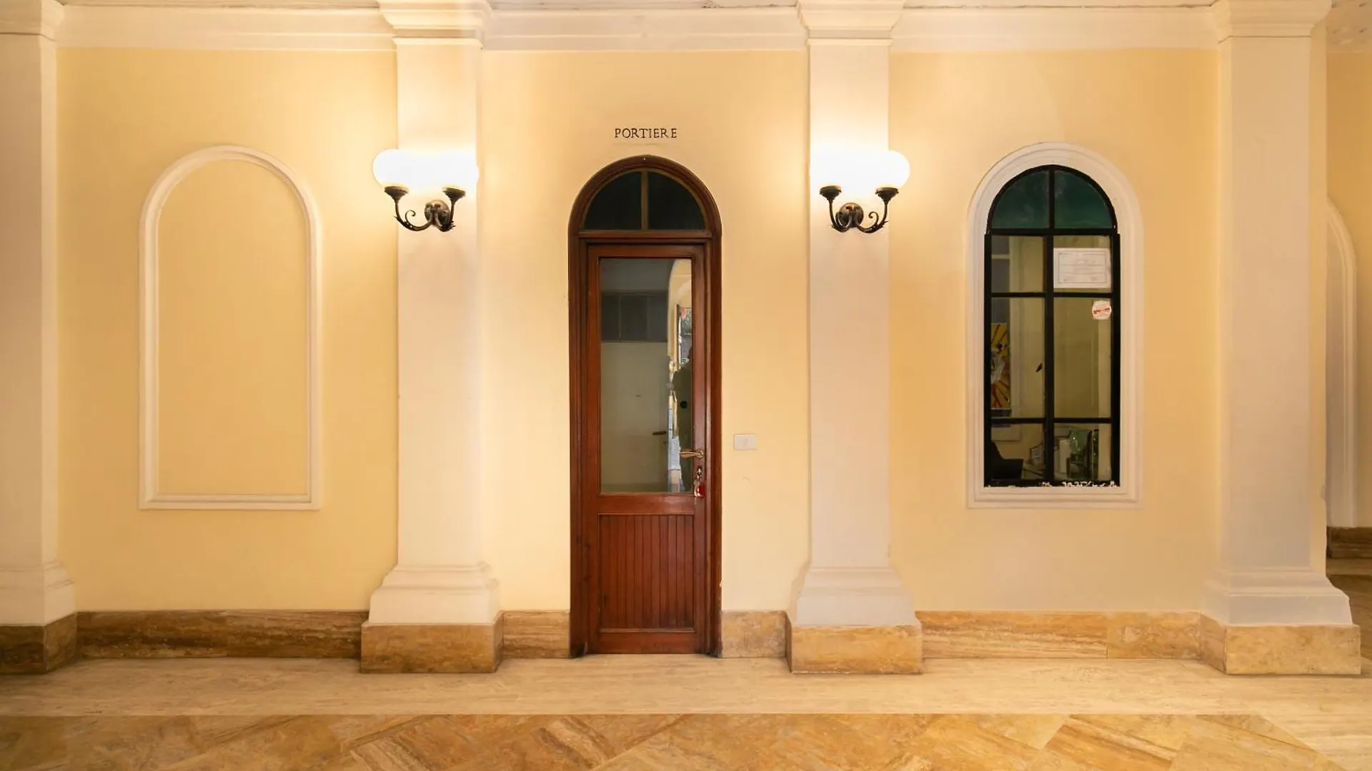 Апартаменты Dimora Colosseum Luxe - Jacuzzi & Private Patio Рим Италия