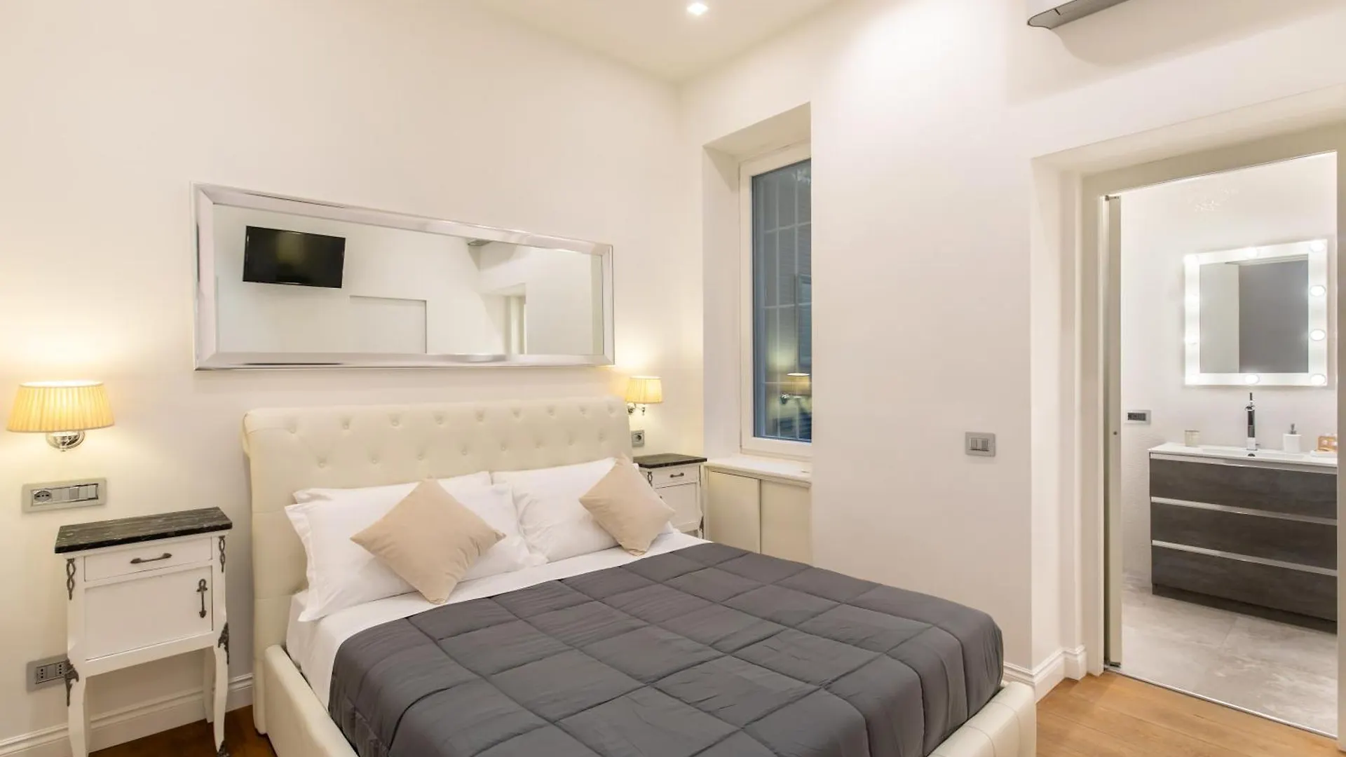 Dimora Luxe Colosseum With Jacuzzi Rome